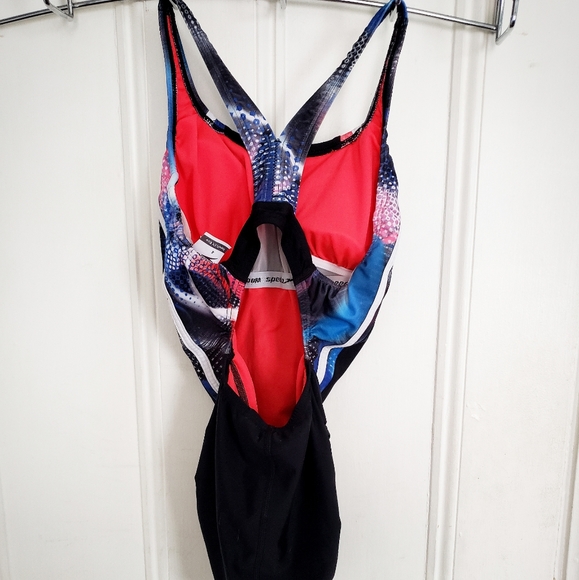 Speedo One-Piece Swimsuit Size 4 Black & Cosmic - Picture 4 of 8